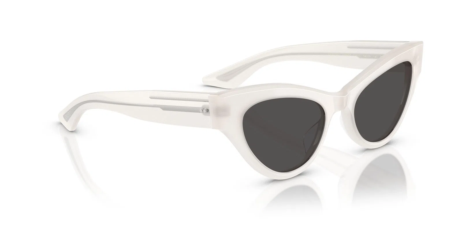 Oliver Peoples 1951c 5573SU Sunglasses - view 10